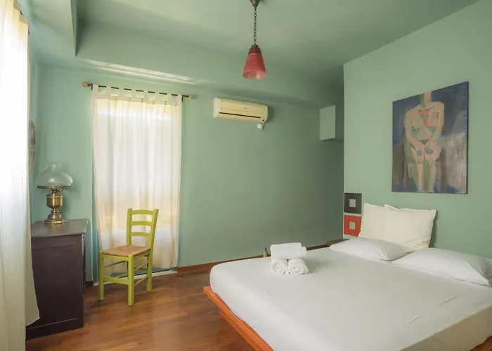 Out Of The Blue * Nydri (Lefkada)